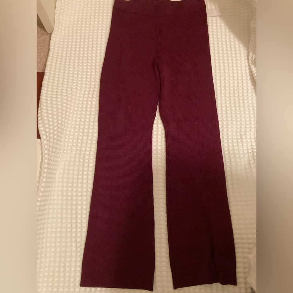 NWT House of Harlow Ribbed Sweater Knit Top and Pant Set. Size M - Picture 5 of 11